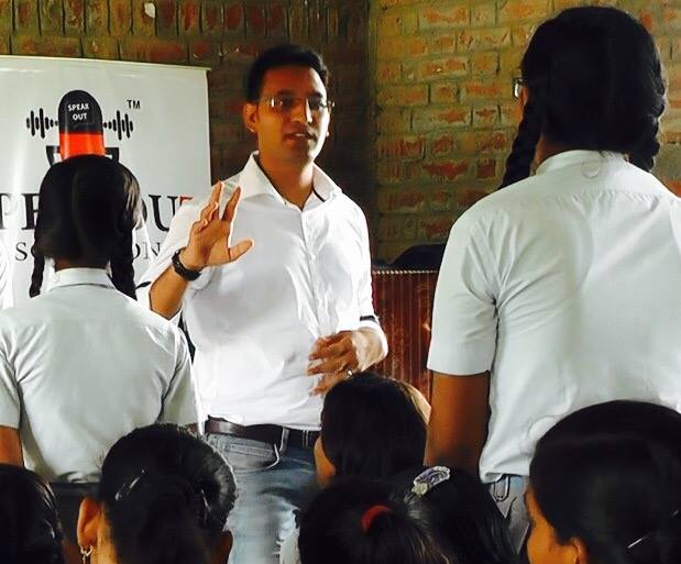 37985271_10217895271640363_2727333842464538624_n